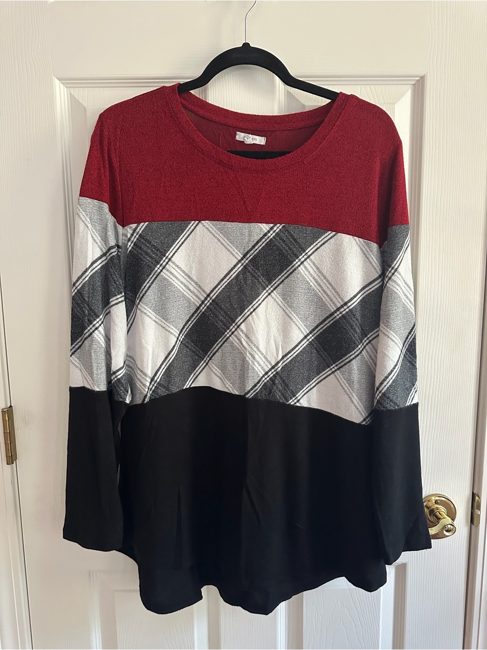 Maurices Colorblock Long Sleeve Tee